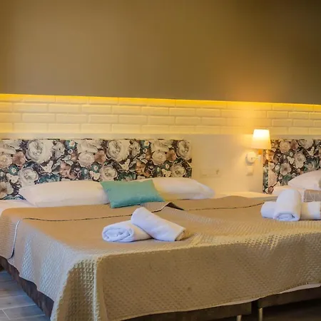 Eden Guest house 4*