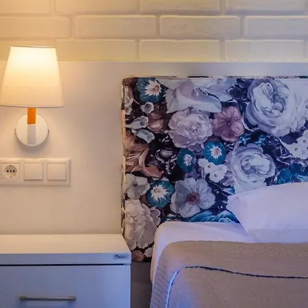 Eden 4* لايميناس