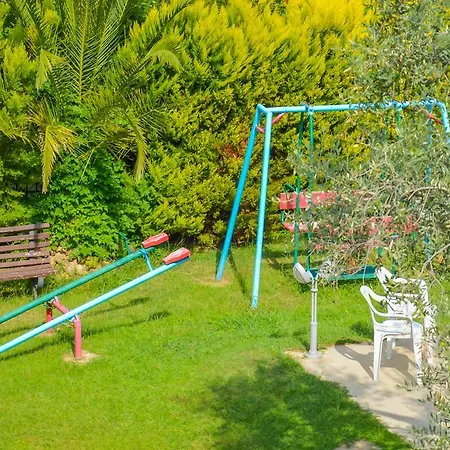 Guest house Eden 4*
