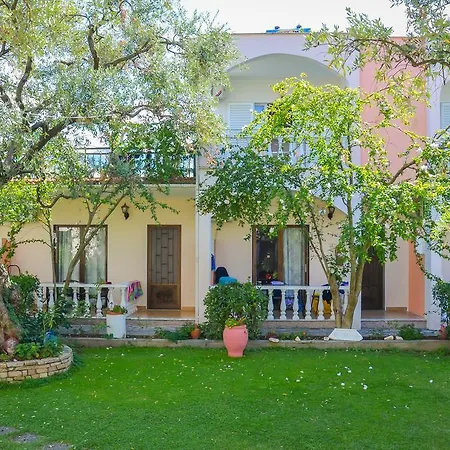Eden Guest house