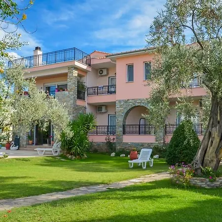 Guest house Eden 4*