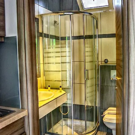 Eden Guest house 4*